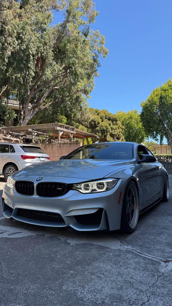 2017 BMW M4 - M4