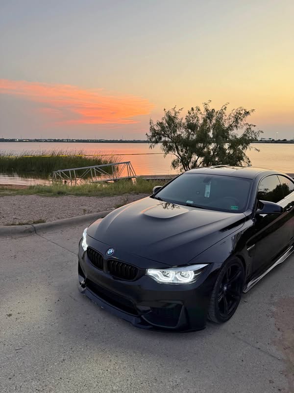 2018 BMW M4 - M4