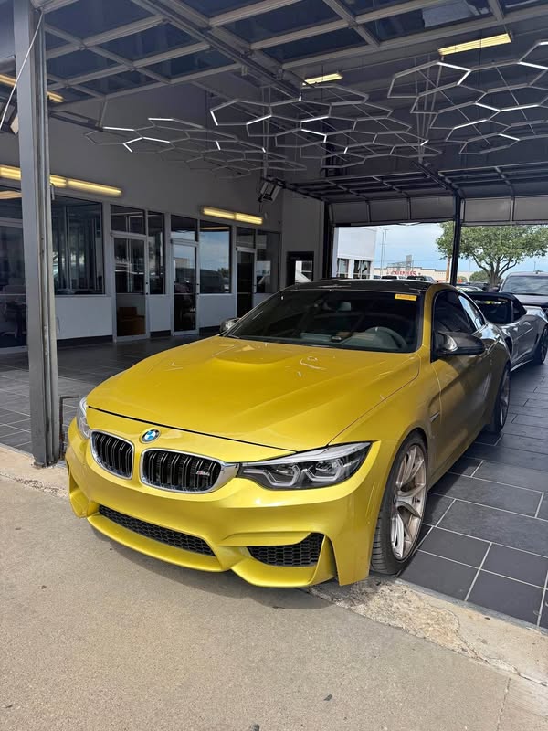 2015 BMW M4 - Coupe 2D