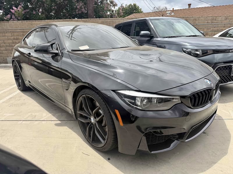 2018 BMW M4 - M4