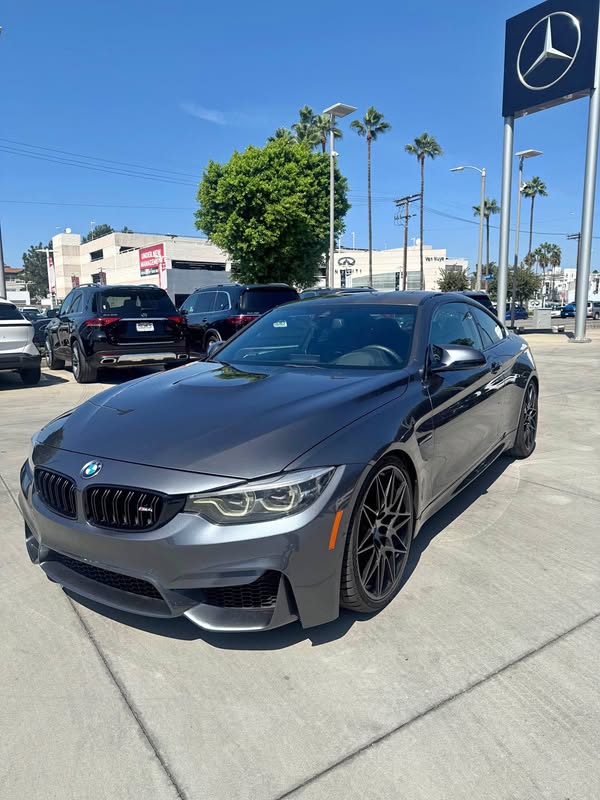 2020 BMW M4 - Coupe 2D