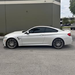 2015 BMW f82 m4