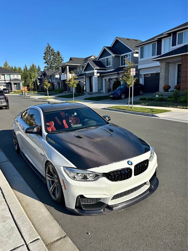 2016 BMW M4 - Coupe 2D
