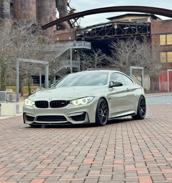 2016 BMW M4 - Coupe 2D