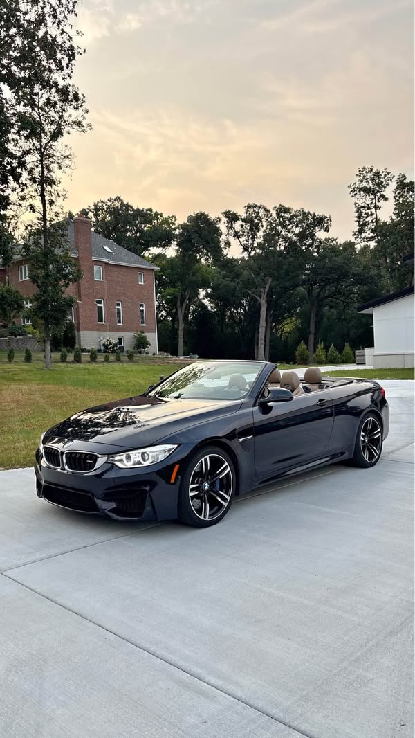 2016 BMW M4 - Convertible 2D
