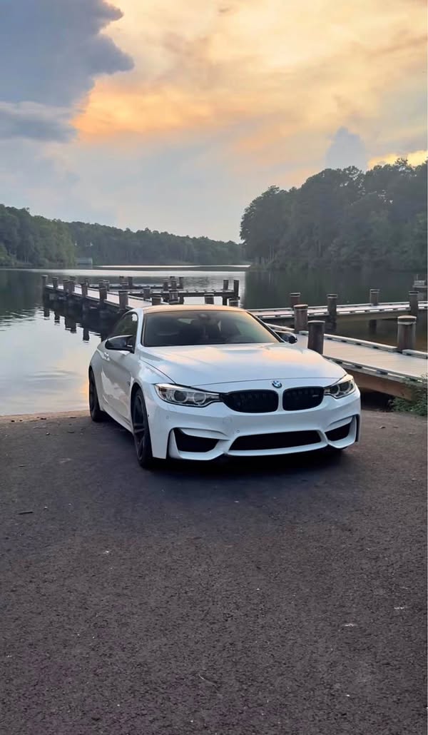 2016 BMW M4 - Coupe 2D