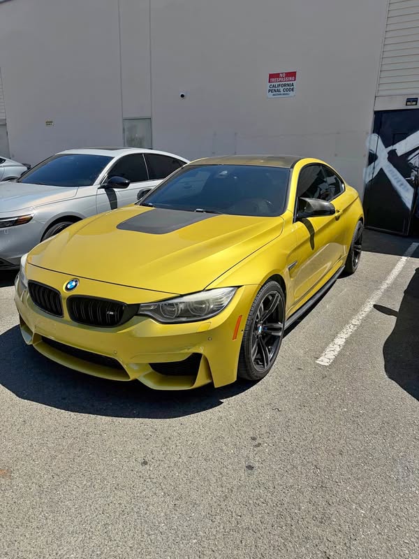 2017 BMW M4 - Coupe 2D