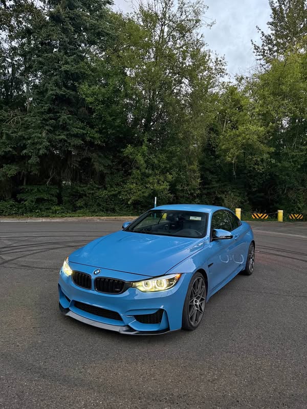2020 BMW M4 - Convertible 2D