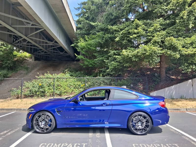 2020 BMW M4 - Coupe 2D