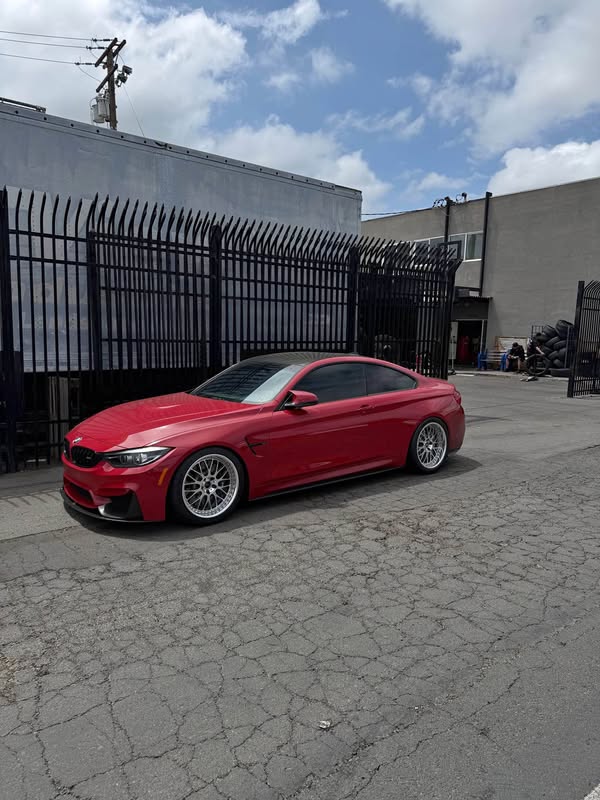 2018 BMW M4 - M4