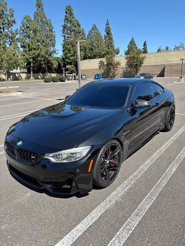2015 BMW M4 - Coupe 2D