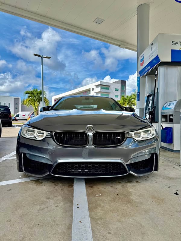 2015 BMW M4 - Coupe 2D