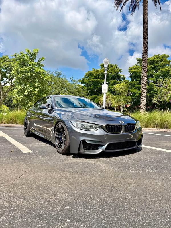 2015 BMW M4 - Coupe 2D