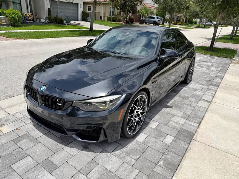 2018 BMW M4 - M4