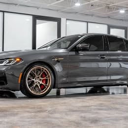 2022 BMW M5 CS
