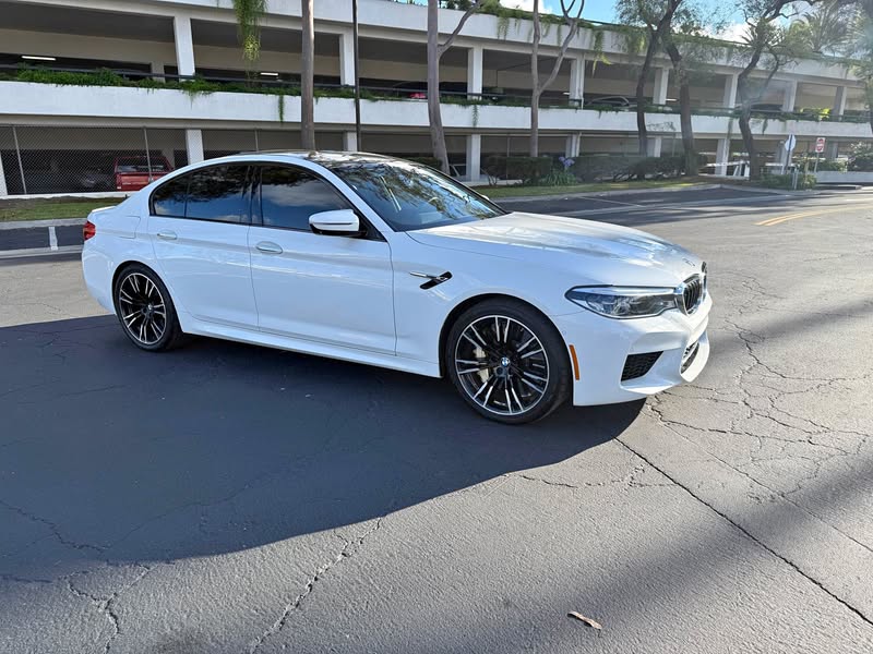 2018 BMW M5 - M5