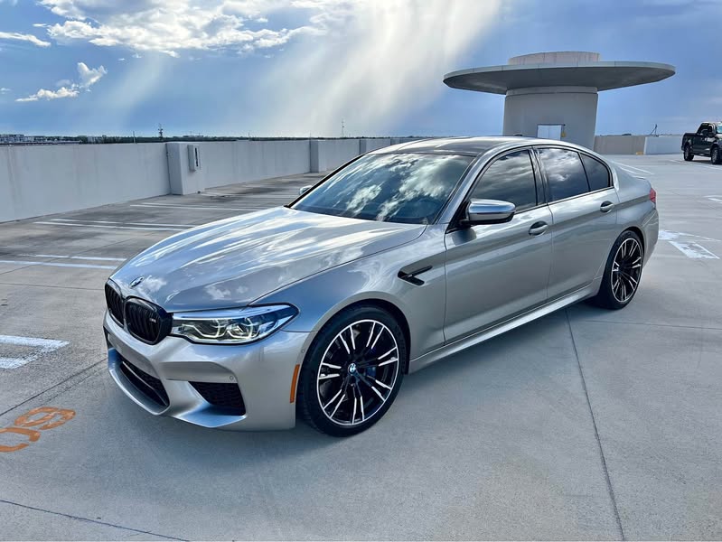 2019 BMW 5 Series - M5