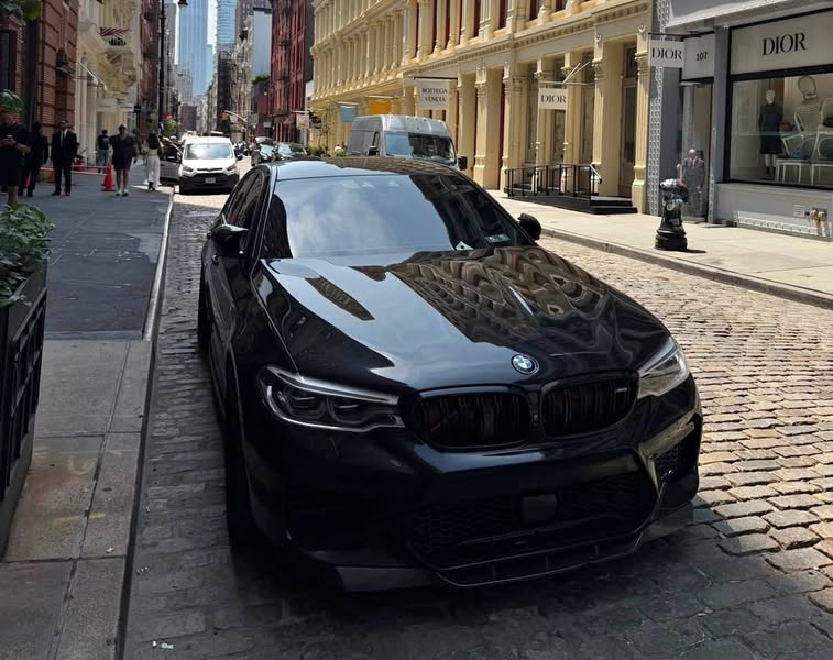 2019 BMW M5 - M5 COMPETITION