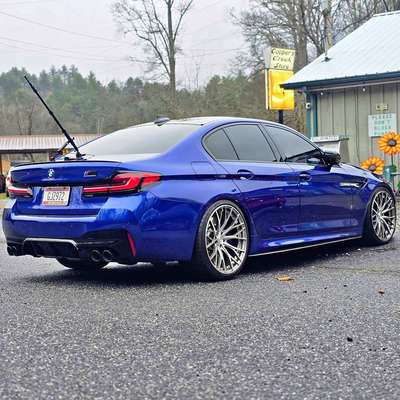 2022 BMW M5 - Competition Sedan 4D