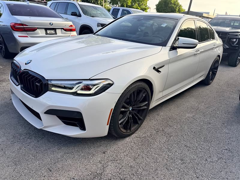 2023 BMW M5 - Sedan 4D