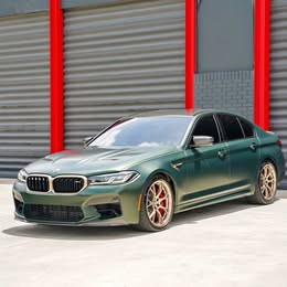 2022 BMW M5 CS