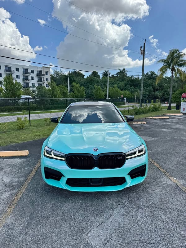 2023 BMW M5 - Sedan 4D