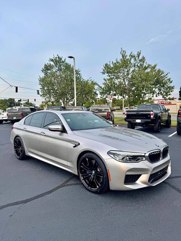 2018 BMW M5 - Sedan 4D