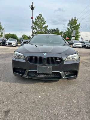 2023 BMW 5 Series - M5