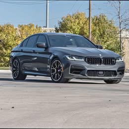 2022 BMW M5