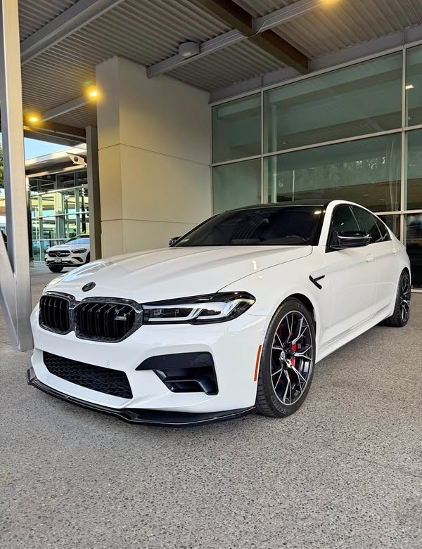 2022 BMW M5 - Competition Sedan 4D