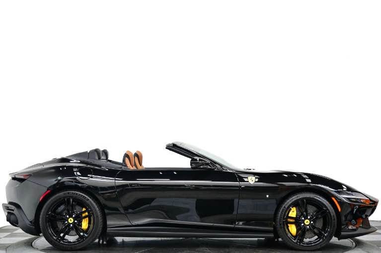 2025 Ferrari Roma - Spider