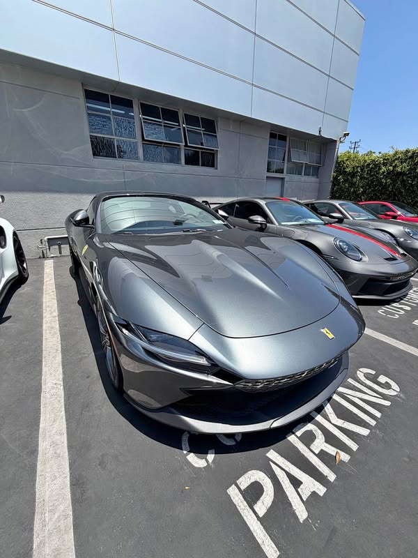 2021 Ferrari Roma - Coupe 2D