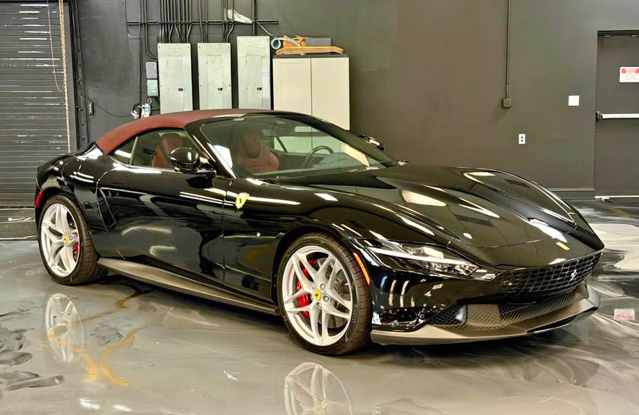 2025 Ferrari Roma - Spider
