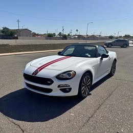 2019 Fiat 124 Spider Urbana Edition Convertible 2D