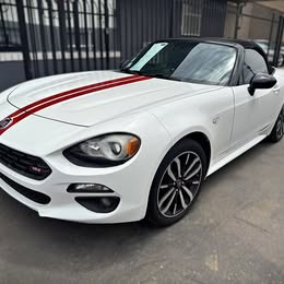 2019 Fiat 124 Spider Urbana Edition