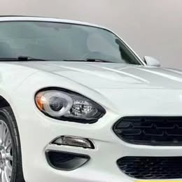 2017 Fiat  124 Spider Classica - 2226