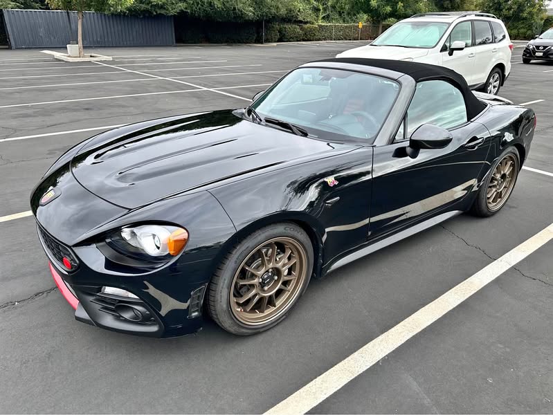 2020 Fiat 124 Spider Abarth Convertible 2D
