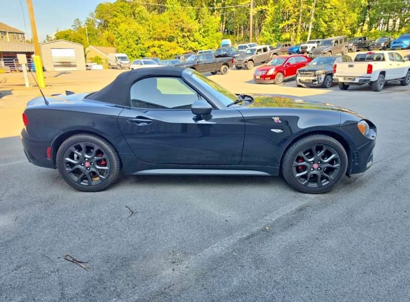 2019 Fiat 124 Spider - Abarth Convertible 2D