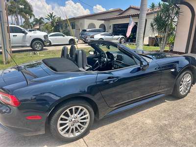 2018 Fiat 124 Spider - Classica Convertible 2D