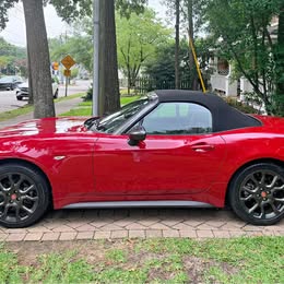 2017 Fiat 124 Spider  Only 17,052 Miles
