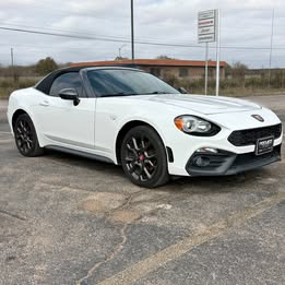 2017 Fiat 124 spider abarth