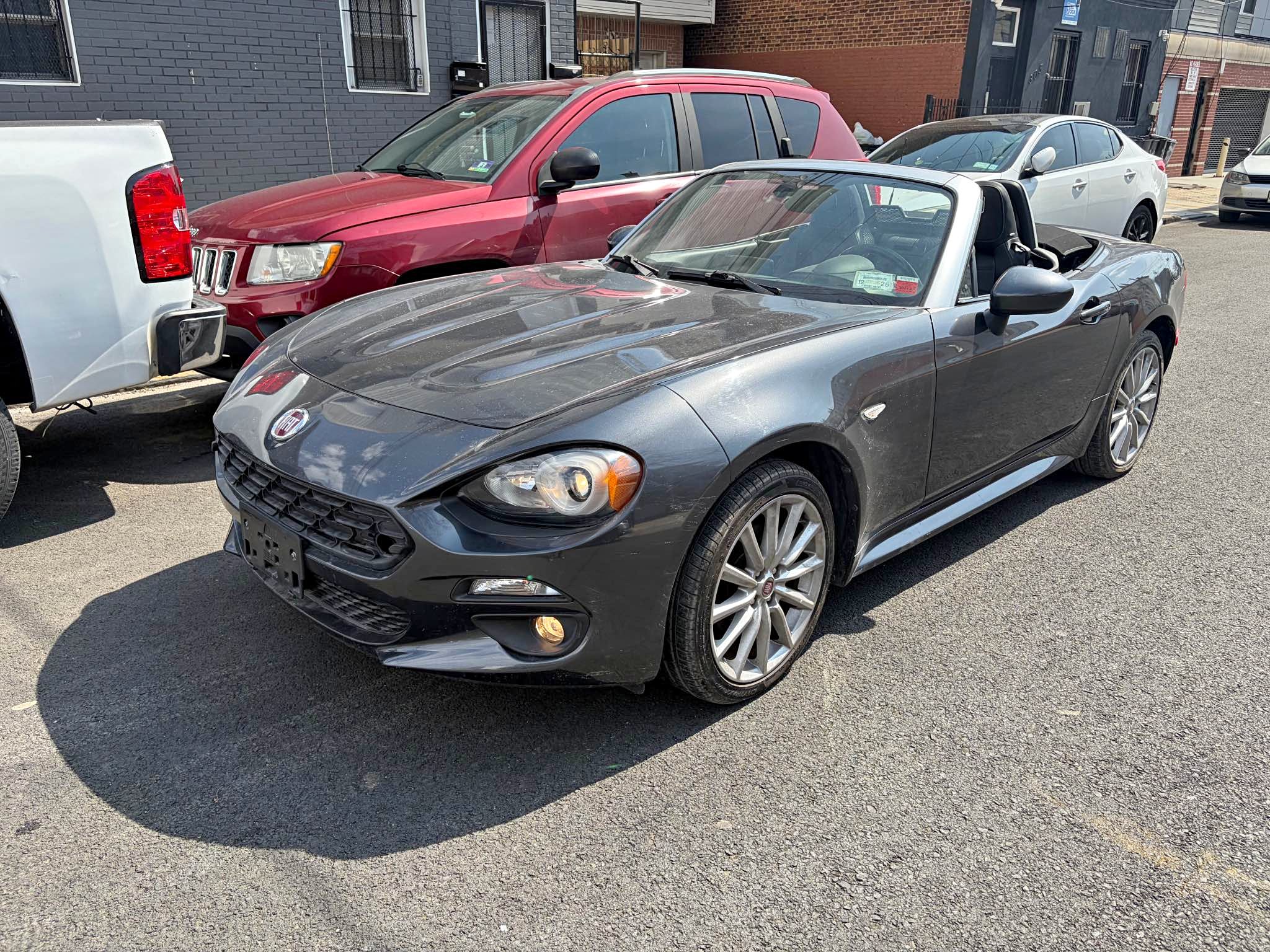 2018 Fiat 124 Spider - Classica Convertible 2D