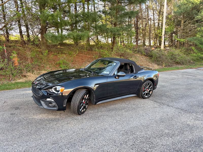2018 Fiat 124 Spider - Abarth Convertible 2D