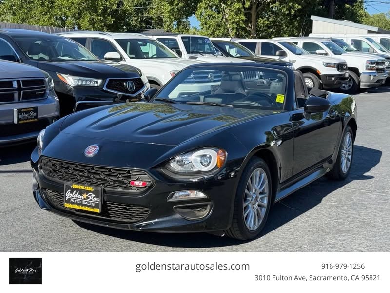 2017 Fiat 124 Spider Classica Convertible 2D