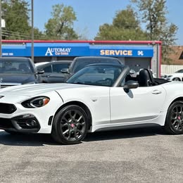 2018 Fiat 124 Spider Abarth Convertible 2D