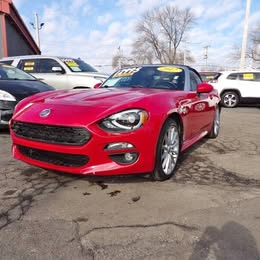 2017 Fiat 124 spider   convertible!!!