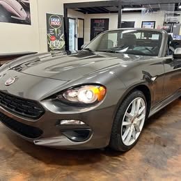 2017 Fiat 124 Spider Classica Convertible
