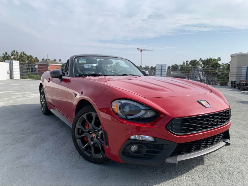 2017 Fiat 124 Spider Abarth Convertible 2D