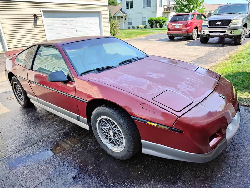 1986 Pontiac fiero - Gt