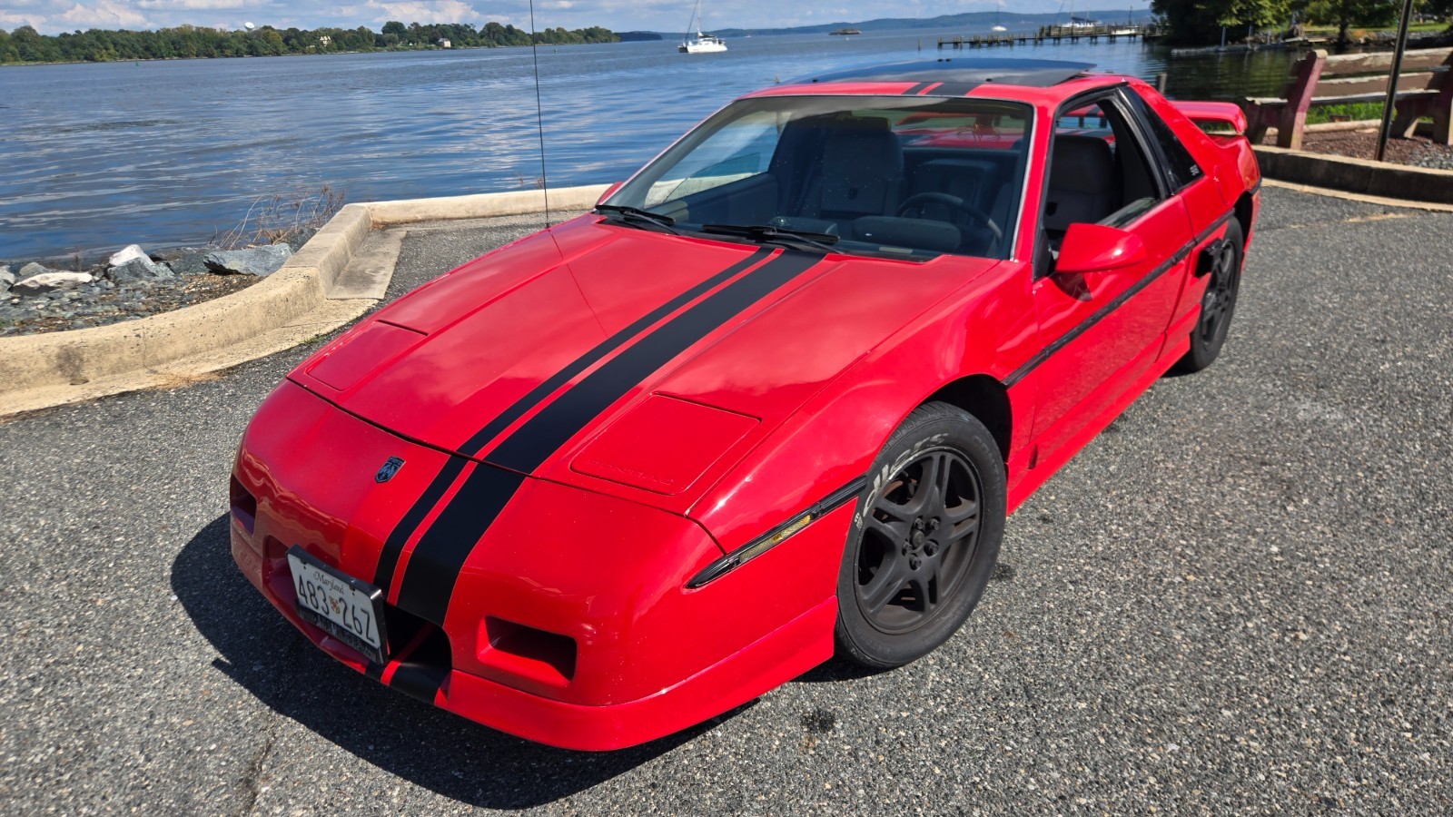 1986 Pontiac Fiero SE